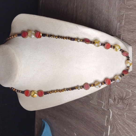 Agate and Tigers Eye Necklace - Picture 6 of 6